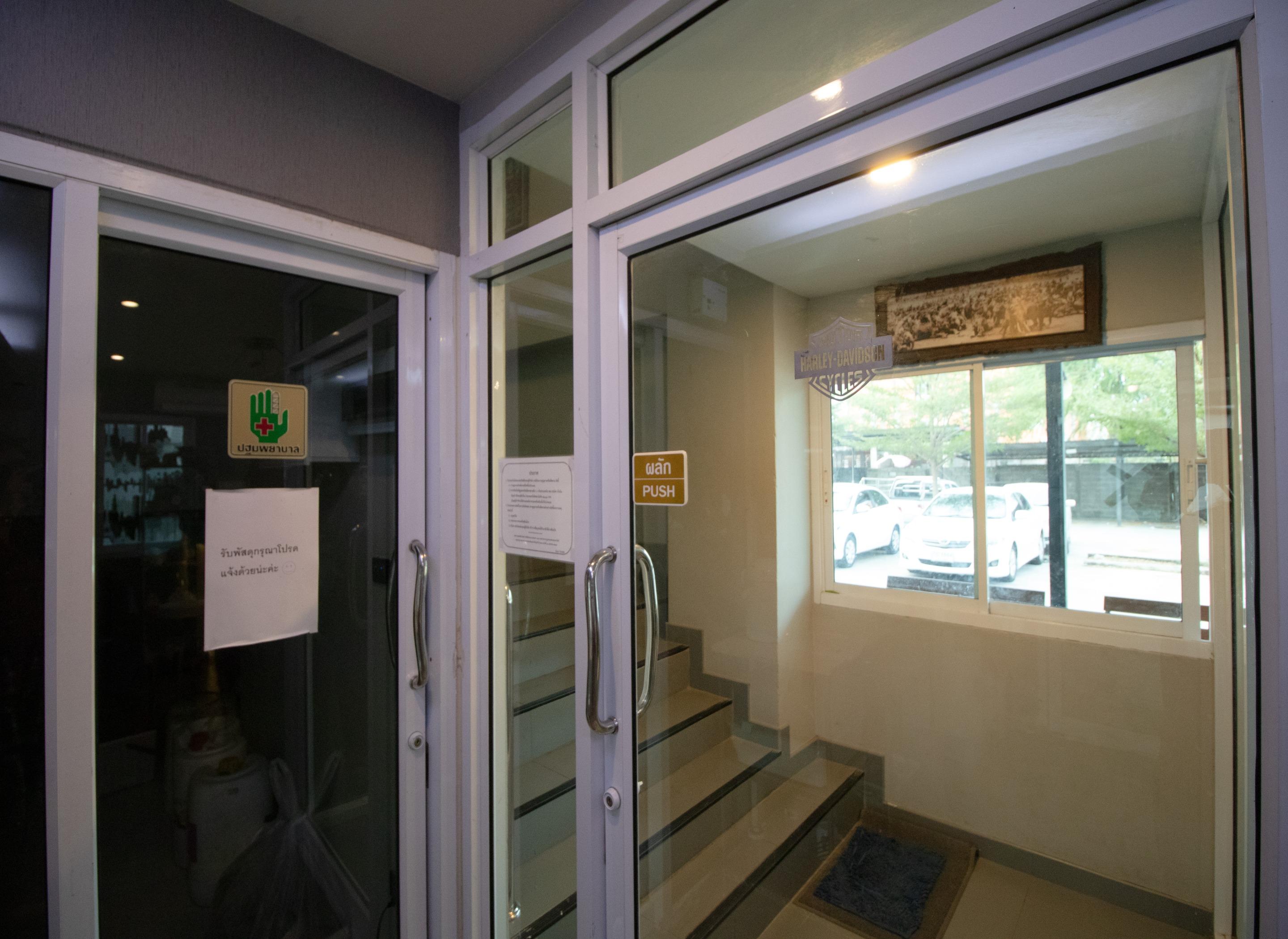 Kun Hotel Nakhonratchasima Exterior foto